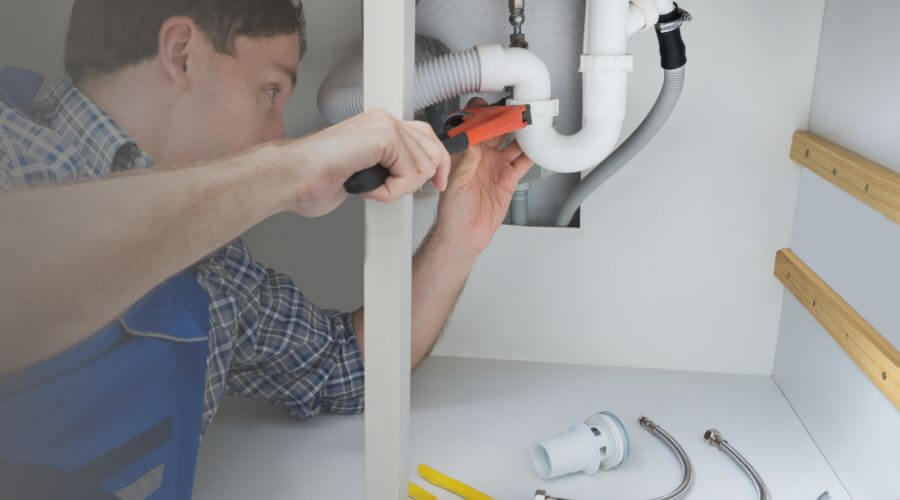 Professional sink repair in Chickasaw, OH
